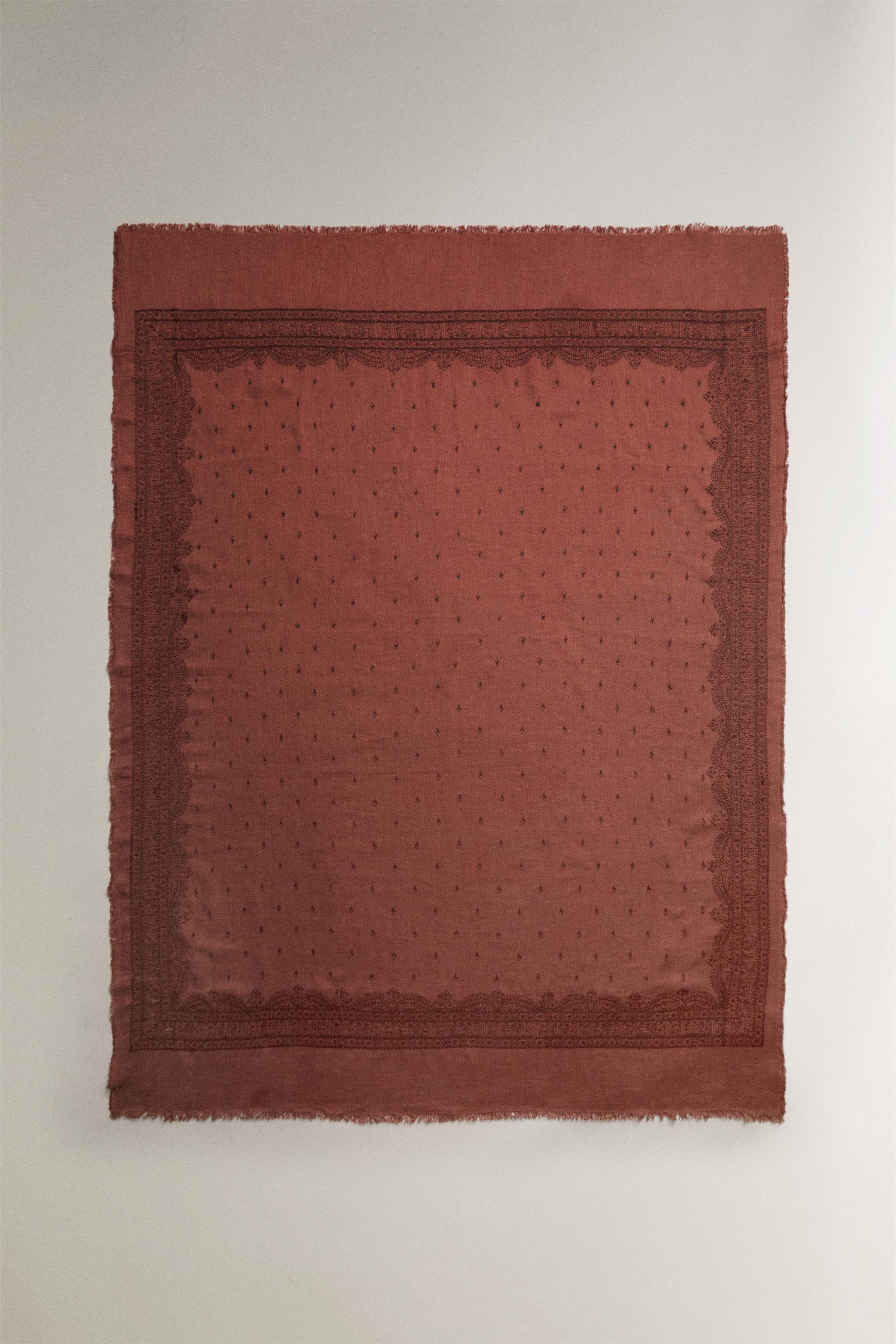 LINEN AND COTTON BLANKET WITH EMBROIDERY